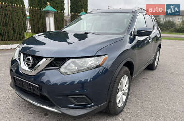 Внедорожник / Кроссовер Nissan Rogue 2015 в Дубно