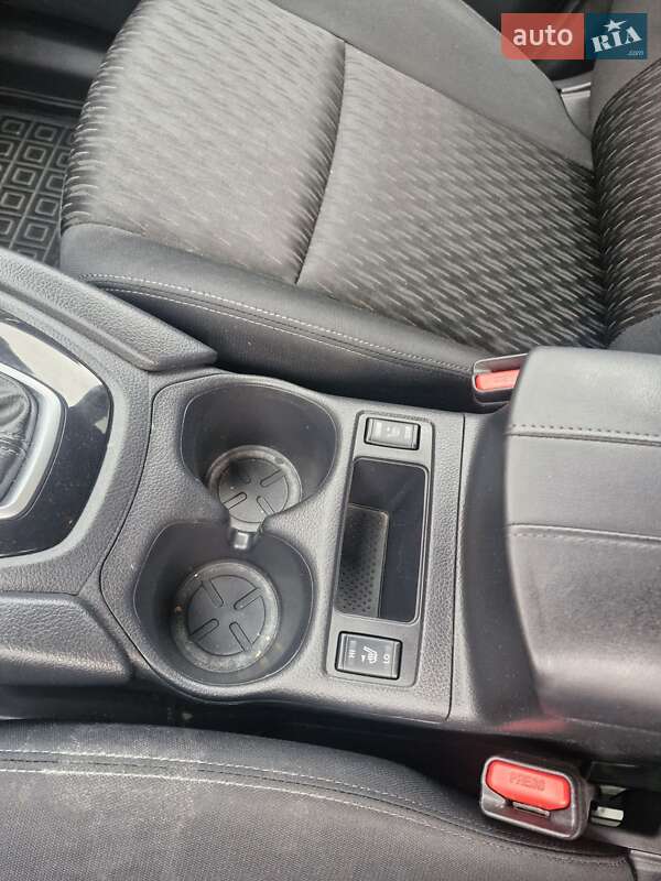 Позашляховик / Кросовер Nissan Rogue 2020 в Кременчуці фото 6 Позашляховик / Кросовер Nissan Rogue 2020 в Кременчуці