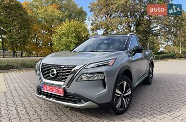 Позашляховик / Кросовер Nissan Rogue 2020 в Миргороді