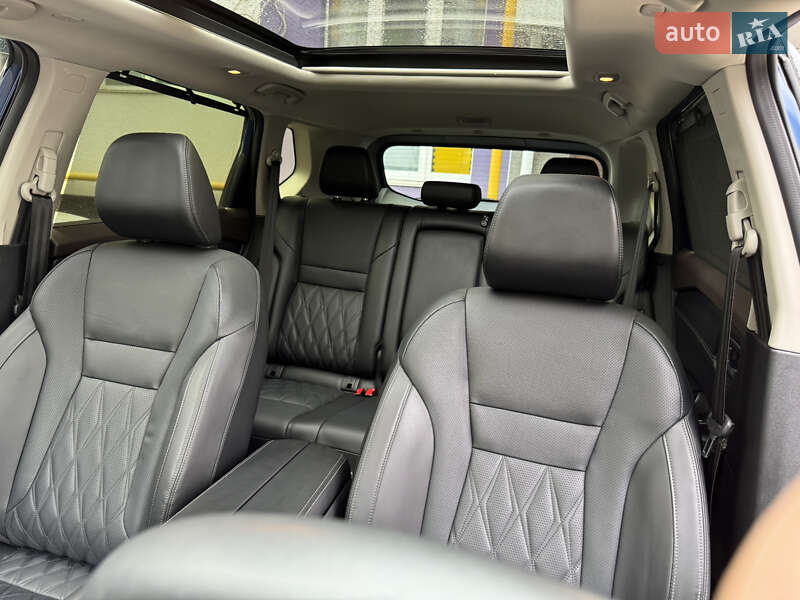 Позашляховик / Кросовер Nissan Rogue 2023 в Києві фото 12 Позашляховик / Кросовер Nissan Rogue 2023 в Києві