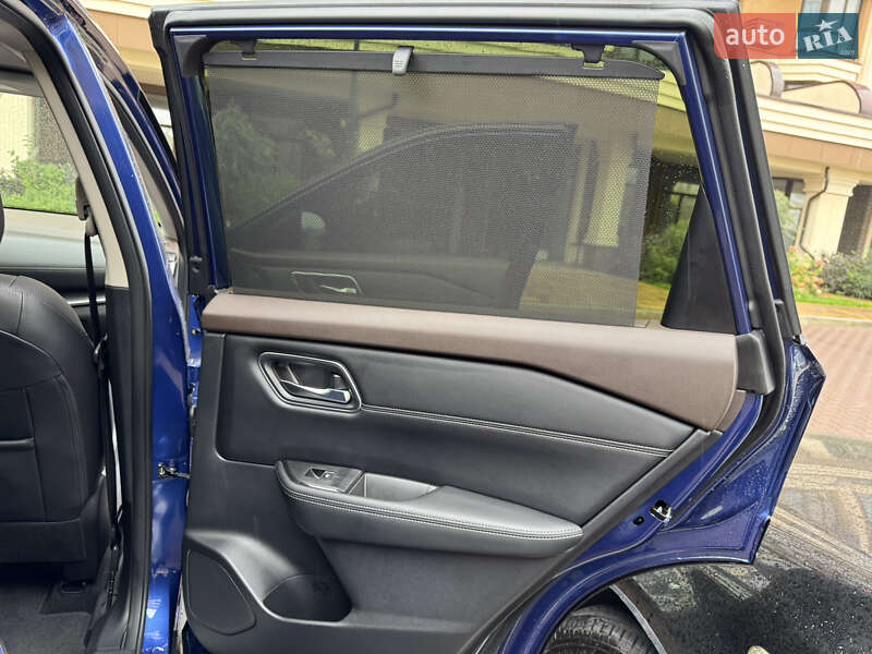 Позашляховик / Кросовер Nissan Rogue 2023 в Києві фото 47 Позашляховик / Кросовер Nissan Rogue 2023 в Києві