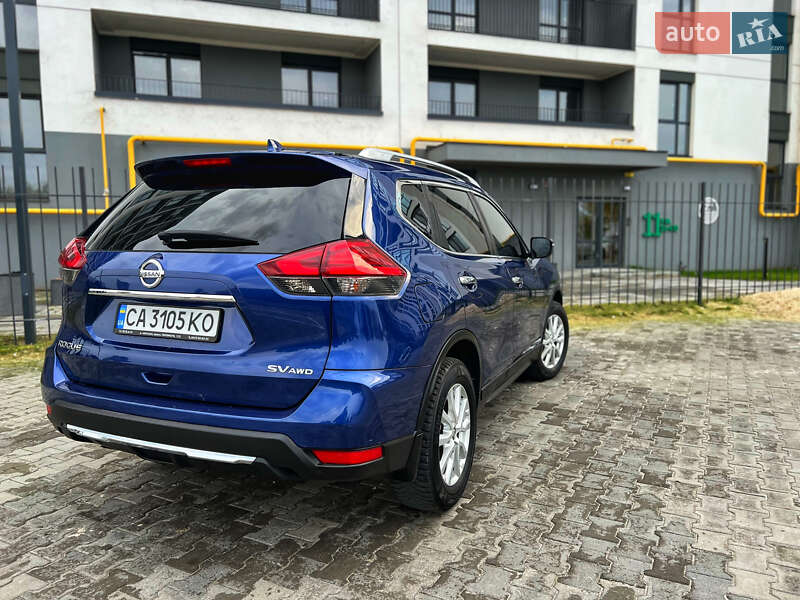 Позашляховик / Кросовер Nissan Rogue 2017 в Черкасах