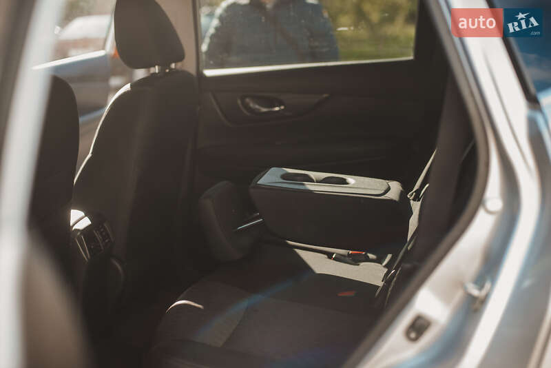 Позашляховик / Кросовер Nissan Rogue 2018 в Новояворівську фото 26 Позашляховик / Кросовер Nissan Rogue 2018 в Новояворівську