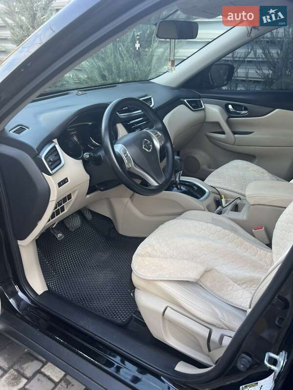 Внедорожник / Кроссовер Nissan Rogue 2016 в Одессе