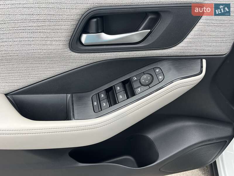 Внедорожник / Кроссовер Nissan Rogue 2021 в Черкассах