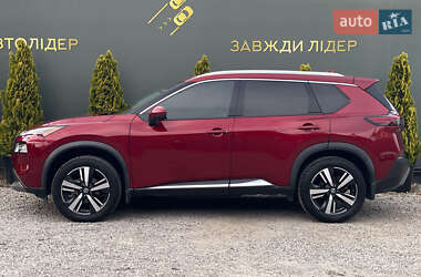 Внедорожник / Кроссовер Nissan Rogue 2021 в 