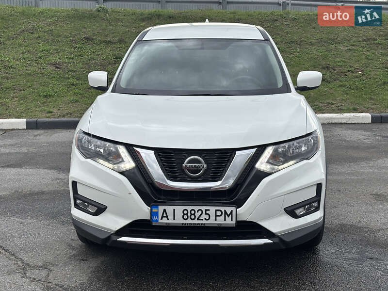 Внедорожник / Кроссовер Nissan Rogue 2018 в Киеве
