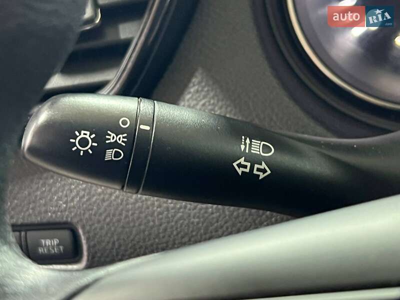 Внедорожник / Кроссовер Nissan Rogue 2018 в Одессе