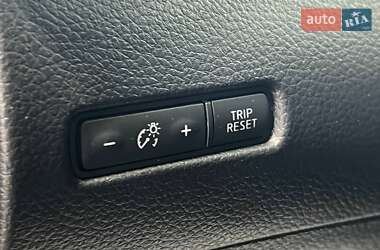 Внедорожник / Кроссовер Nissan Rogue 2018 в Одессе