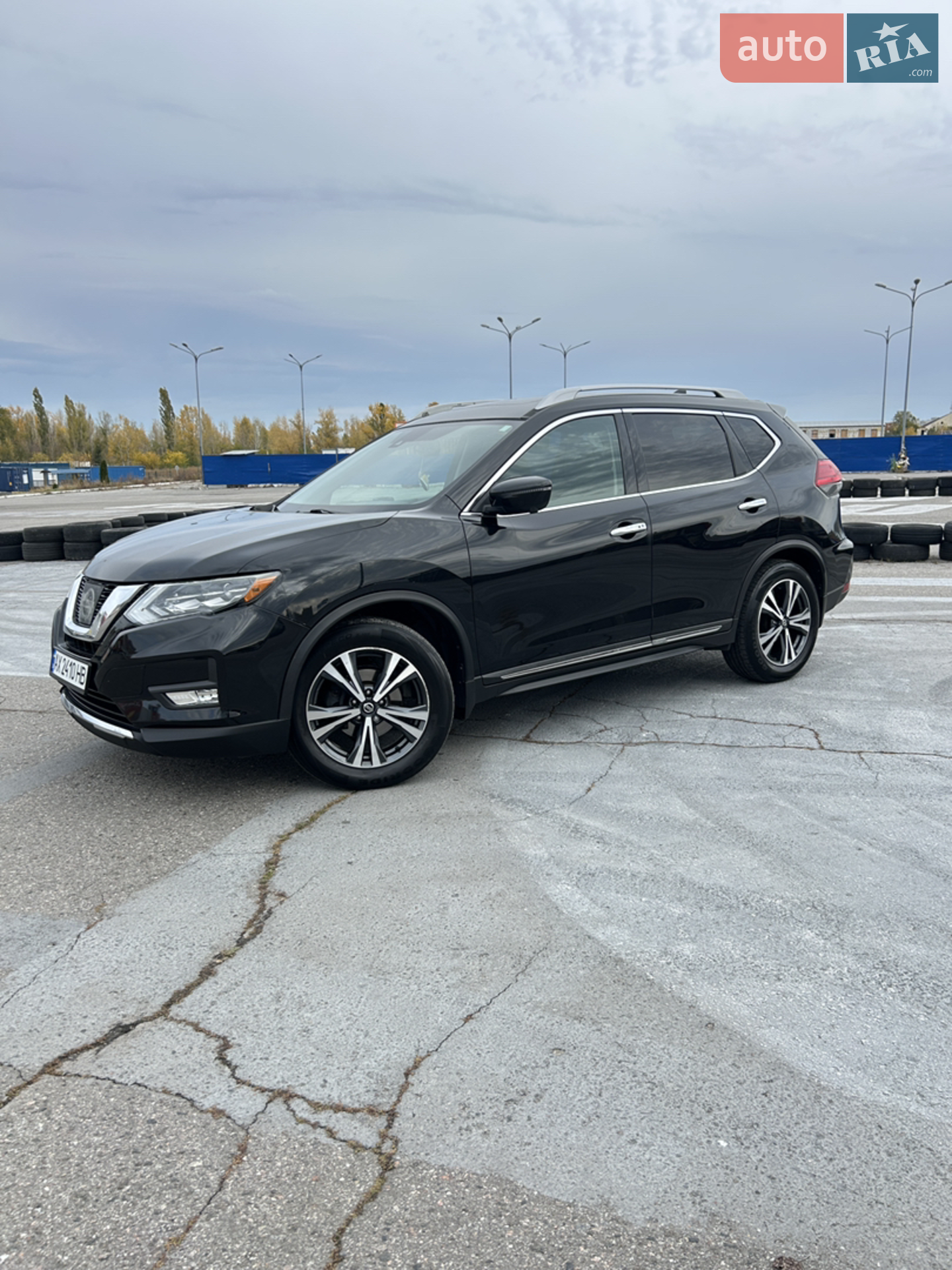 2017 Nissan Rogue - мініатюра 4