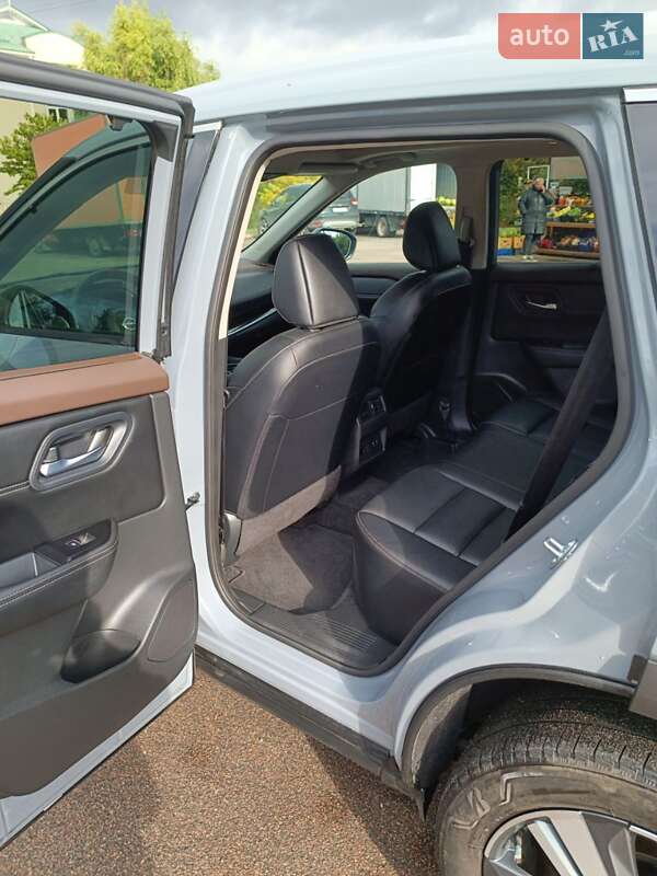 Позашляховик / Кросовер Nissan Rogue 2023 в Києві