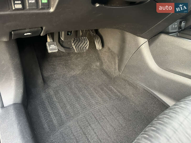 Позашляховик / Кросовер Nissan Rogue 2018 в Ізмаїлі