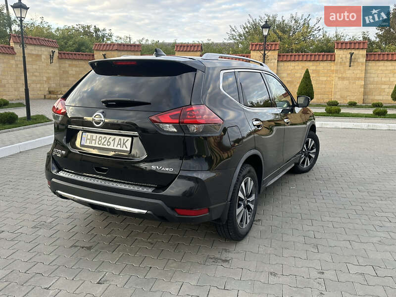 Позашляховик / Кросовер Nissan Rogue 2018 в Ізмаїлі