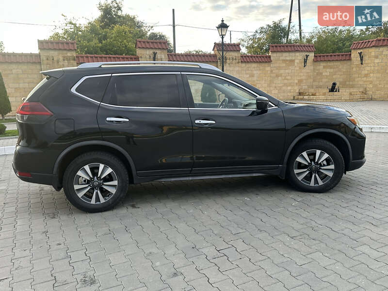 Позашляховик / Кросовер Nissan Rogue 2018 в Ізмаїлі
