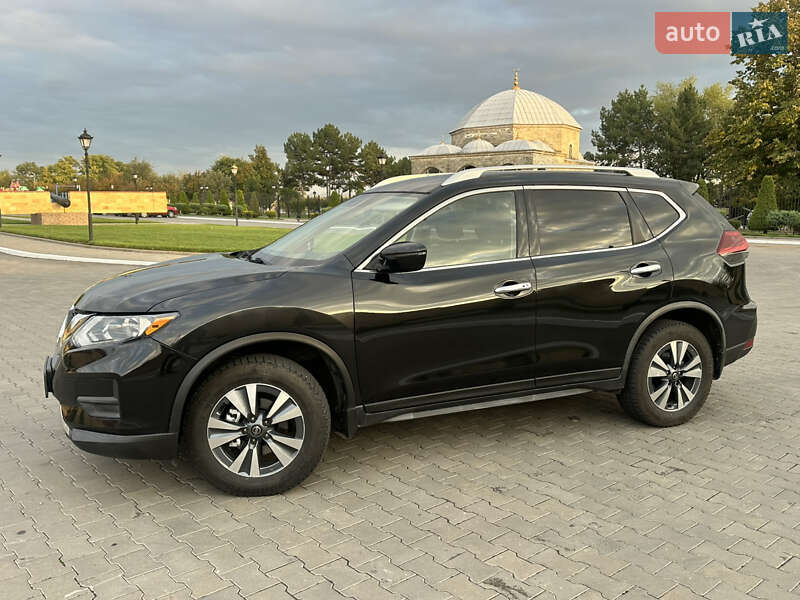 Позашляховик / Кросовер Nissan Rogue 2018 в Ізмаїлі