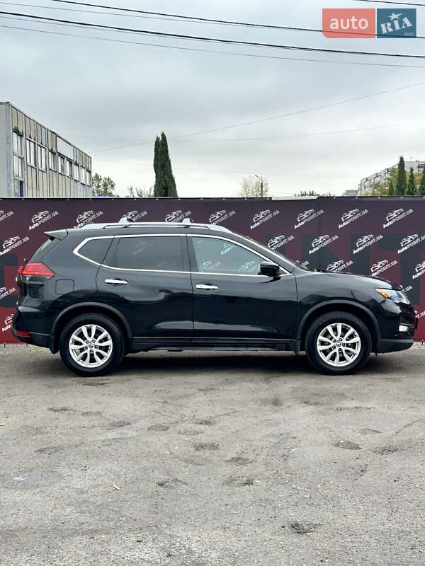 Позашляховик / Кросовер Nissan Rogue 2017 в Сумах фото 4 Позашляховик / Кросовер Nissan Rogue 2017 в Сумах