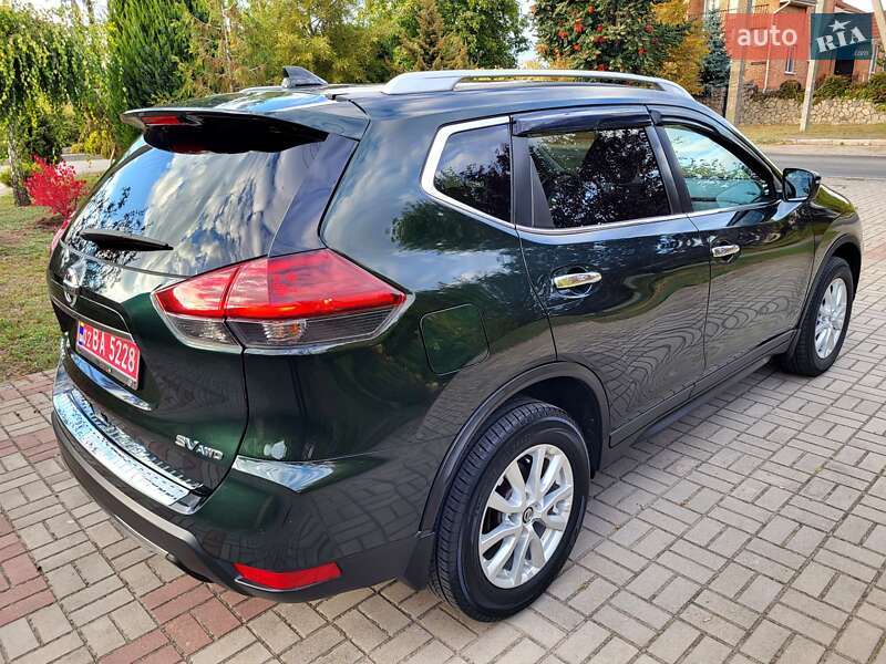 Позашляховик / Кросовер Nissan Rogue 2018 в Запоріжжі