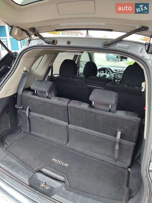Позашляховик / Кросовер Nissan Rogue 2015 в Києві