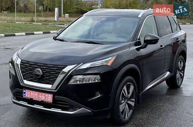 Внедорожник / Кроссовер Nissan Rogue 2023 в Киеве