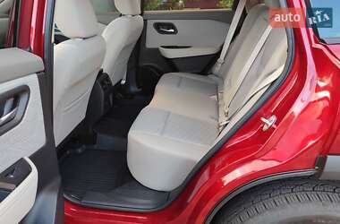 Внедорожник / Кроссовер Nissan Rogue 2021 в 
