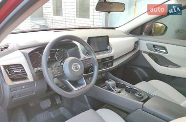 Внедорожник / Кроссовер Nissan Rogue 2021 в 