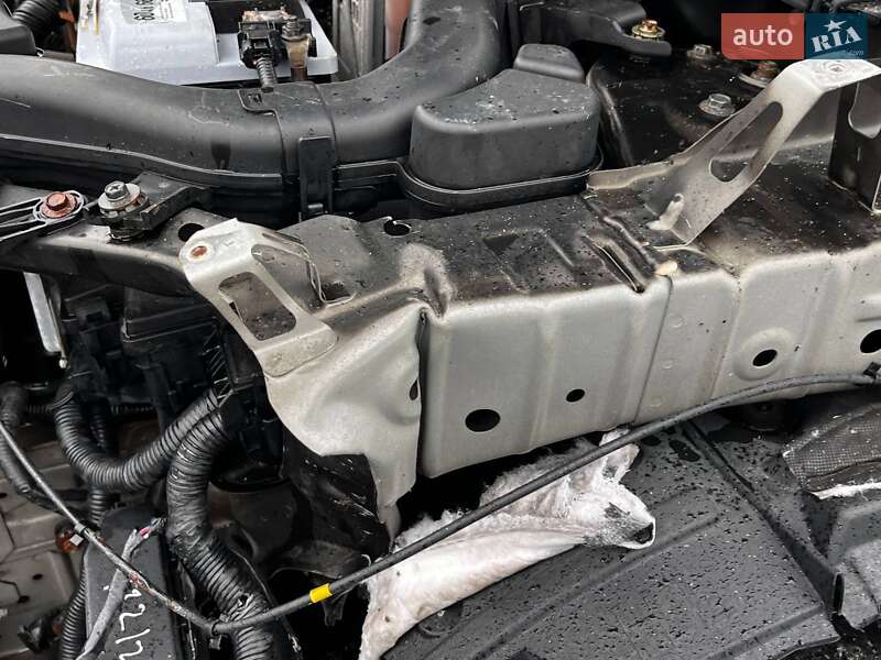 Внедорожник / Кроссовер Nissan Rogue 2017 в Луцке