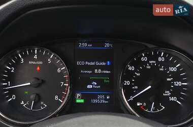 Внедорожник / Кроссовер Nissan Rogue 2020 в 