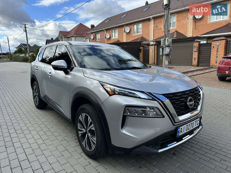 Внедорожник / Кроссовер Nissan Rogue 2021 в Белой Церкви
