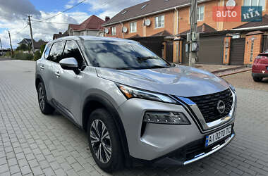 Внедорожник / Кроссовер Nissan Rogue 2021 в 