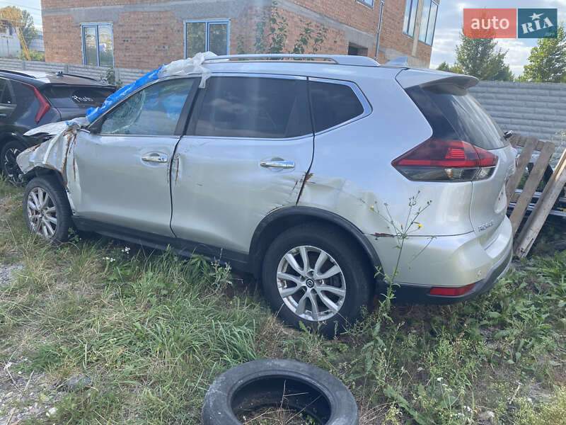 Nissan Rogue 2019