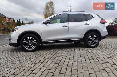 Позашляховик / Кросовер Nissan Rogue 2018 в Харкові