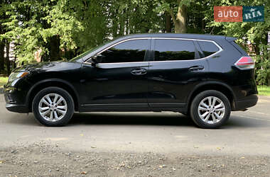 Внедорожник / Кроссовер Nissan Rogue 2016 в 