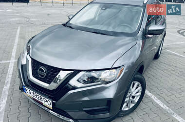 Внедорожник / Кроссовер Nissan Rogue 2019 в 