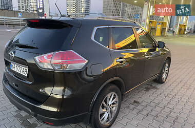 Внедорожник / Кроссовер Nissan Rogue 2014 в 