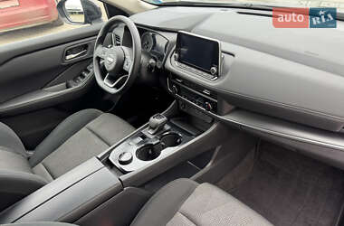 Внедорожник / Кроссовер Nissan Rogue 2024 в 