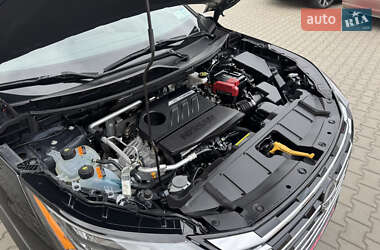 Внедорожник / Кроссовер Nissan Rogue 2024 в 