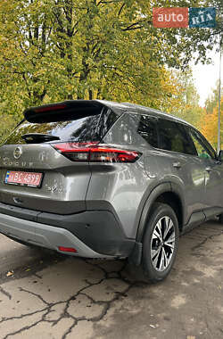 Внедорожник / Кроссовер Nissan Rogue 2021 в 