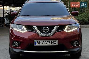 Внедорожник / Кроссовер Nissan Rogue 2014 в 