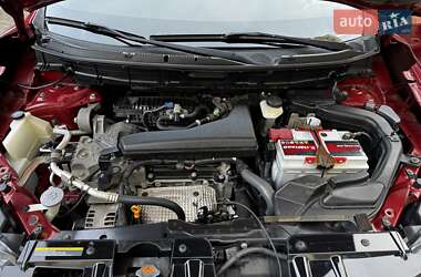 Внедорожник / Кроссовер Nissan Rogue 2014 в 