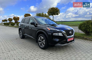 Внедорожник / Кроссовер Nissan Rogue 2020 в Львове