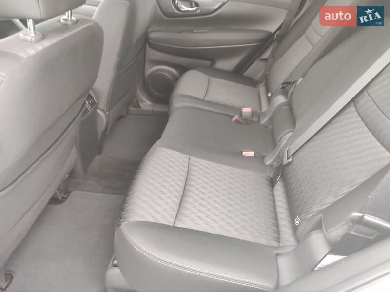 Внедорожник / Кроссовер Nissan Rogue 2017 в Львове фото 18 Внедорожник / Кроссовер Nissan Rogue 2017 в Львове