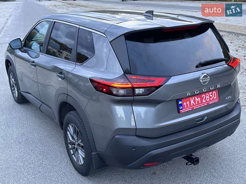 Внедорожник / Кроссовер Nissan Rogue 2021 в Днепре