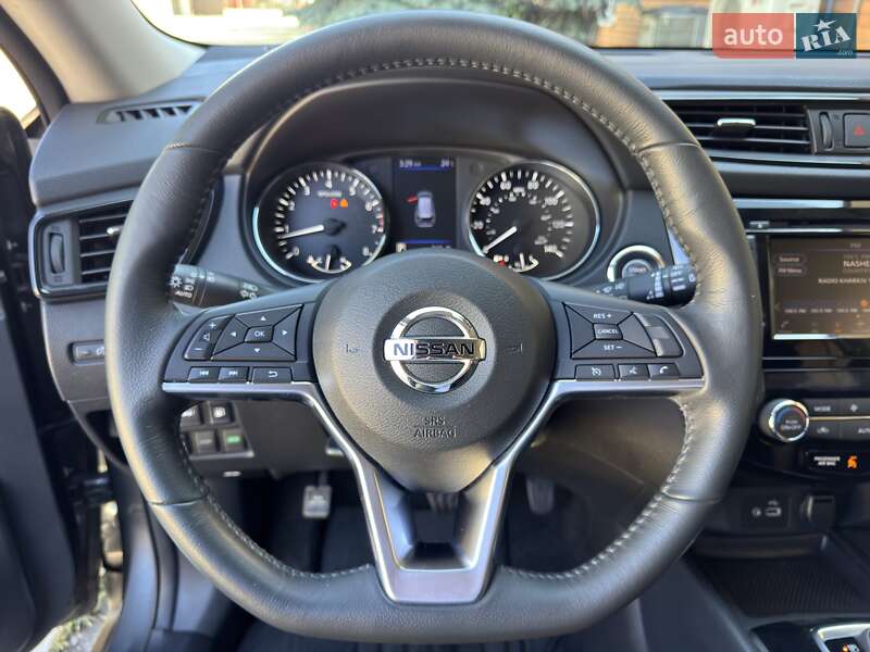 Позашляховик / Кросовер Nissan Rogue 2018 в Харкові