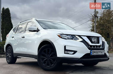 Внедорожник / Кроссовер Nissan Rogue 2018 в Сумах