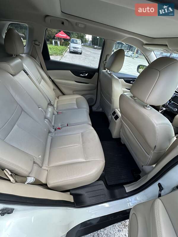 Внедорожник / Кроссовер Nissan Rogue 2018 в Львове фото 17 Внедорожник / Кроссовер Nissan Rogue 2018 в Львове