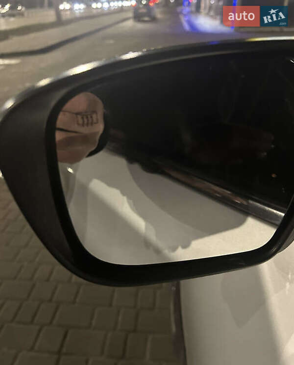 Позашляховик / Кросовер Nissan Rogue 2019 в Тернополі фото 13 Позашляховик / Кросовер Nissan Rogue 2019 в Тернополі