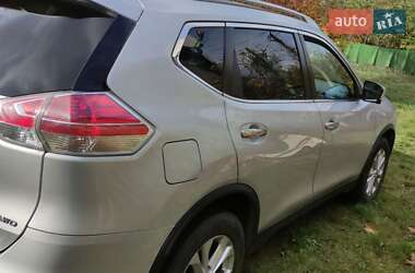 Внедорожник / Кроссовер Nissan Rogue 2015 в 