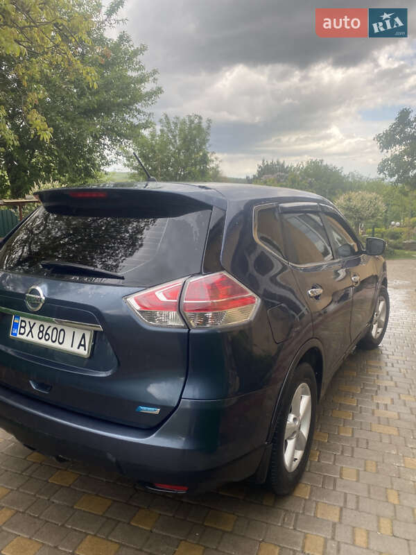 Внедорожник / Кроссовер Nissan Rogue 2014 в Хмельницком