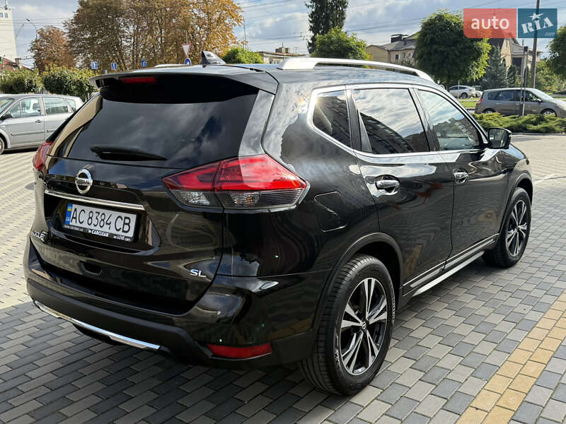 Внедорожник / Кроссовер Nissan Rogue 2018 в Луцке