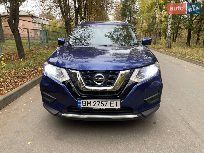 Позашляховик / Кросовер Nissan Rogue 2017 в Сумах